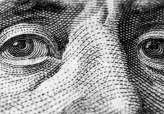 US$100 bill eyes